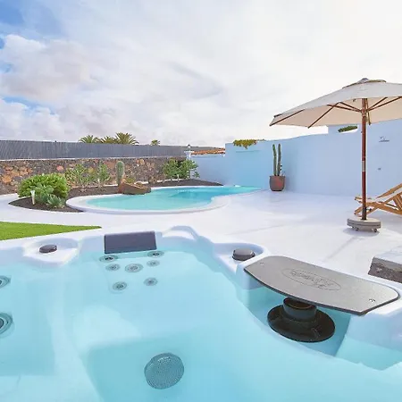 Villa Unique Homes - Adults Only