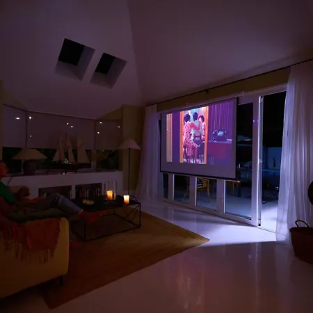 Unique Homes - Adults Only * لاجاريس
